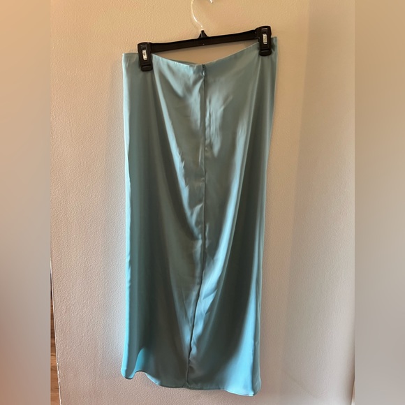 RIVIR size large blue two piece set - Picture 4 of 5